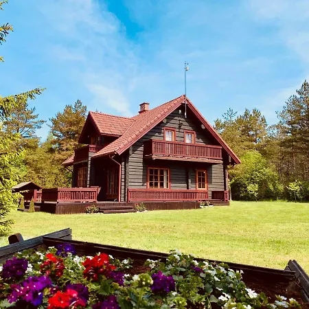Beautiful Log House By The Sea Apartmán *